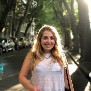 Meet your Posher, Tania